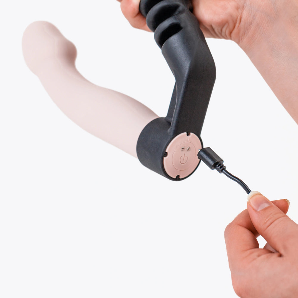Sex Toys for Plus Size Women with Easy Reach Handle Boutique Voila Sex Toys for Plus Size Women with Easy Reach Handle Boutique Voila